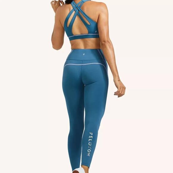 Peloton Essential Capri Active  leggings Size Large - Picture 2 of 8